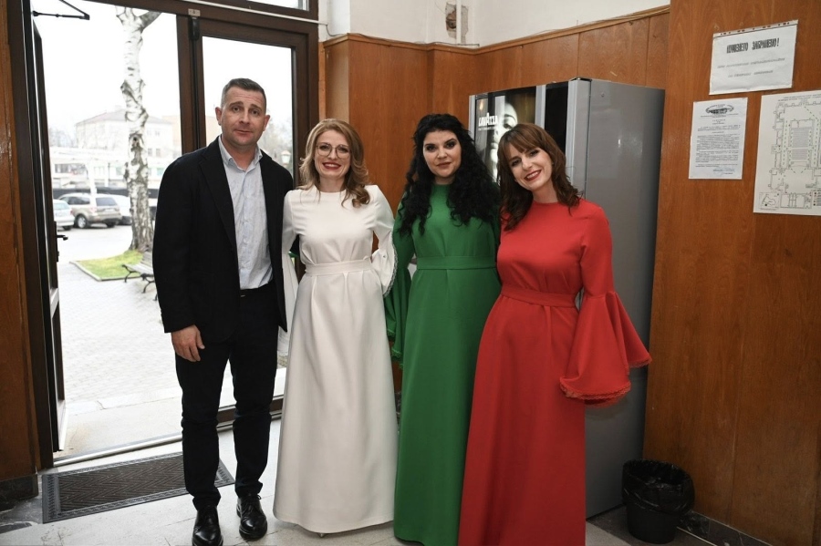 Самоков отново обединен от доброто в „Кауза, облечена в рими“