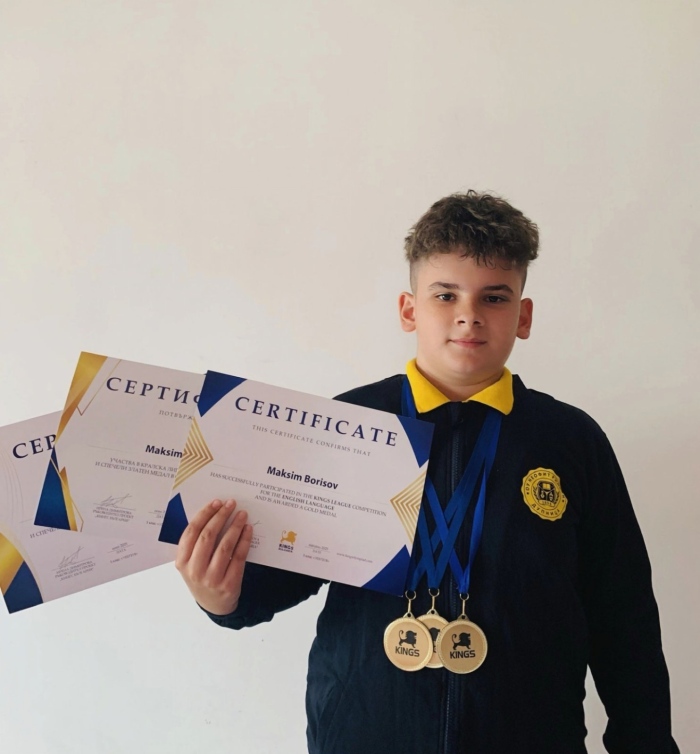 Гордост за Дупница! С 9 златни медала ученици от  ОУ „Неофит Рилски“ завладяха олимпиади „Кингс“