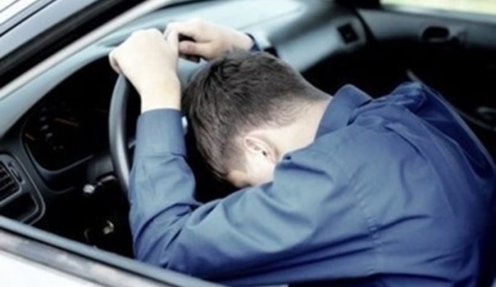 Дрогиран шофьор от Кресна къта канабис, амфетамин и везна в жилището си