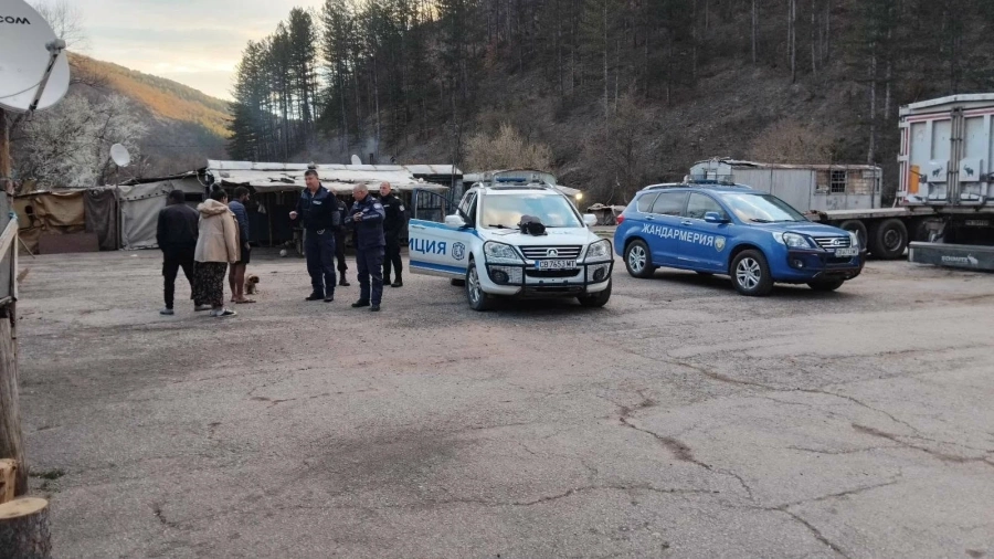 Полицейска акция в Пернишко: Тарашат наред- магазини, заложни къщи, ченч бюра, пунктове за черни и цветни метали, офиси за бързи кредити