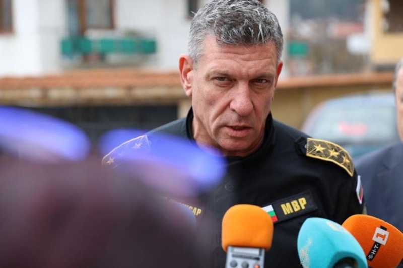 „Не се прибирайте, излизайте“: Кандев предупреди, че МВР няма да почива по празниците