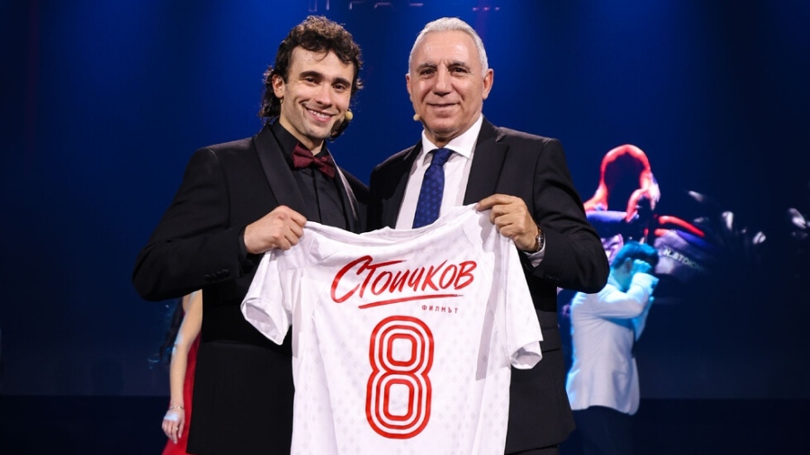 Христо Стоичков към актьора Кристо Стоичков, който ще го изиграе: Няма страх, главата горе и смело напред