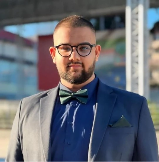 Студентът Михаил Манев от Симитли с престижно второ място в конкурса „Ромите в 21-ви век“