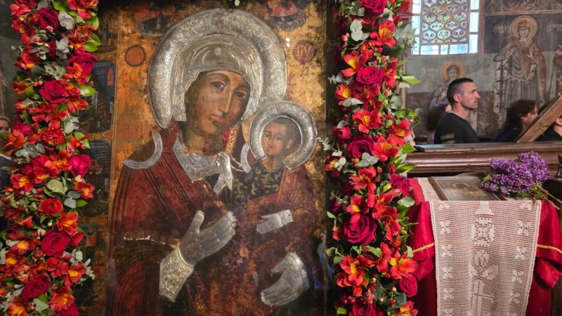 Празникът на иконата „Света Богородица – Вратарница“ започва тази вечер в Роженския манастир, патриарх Даниил пристига за литургията