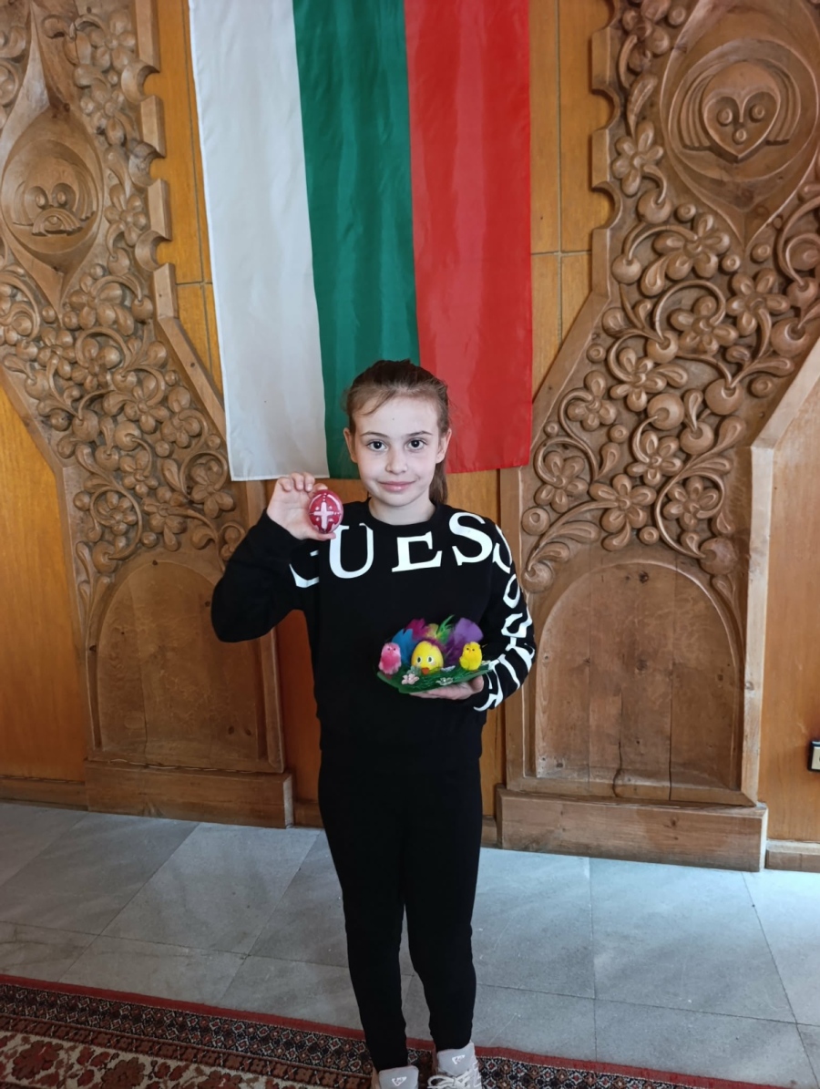 Кресна раздаде награди за най-красивите и пъстри яйца