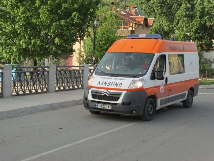 Пореден инцидент в Дупница: 86-годишна жена е тежко пострадала, след като бе пометена от лекотоварен автомобил на ул. „Охрид“ 