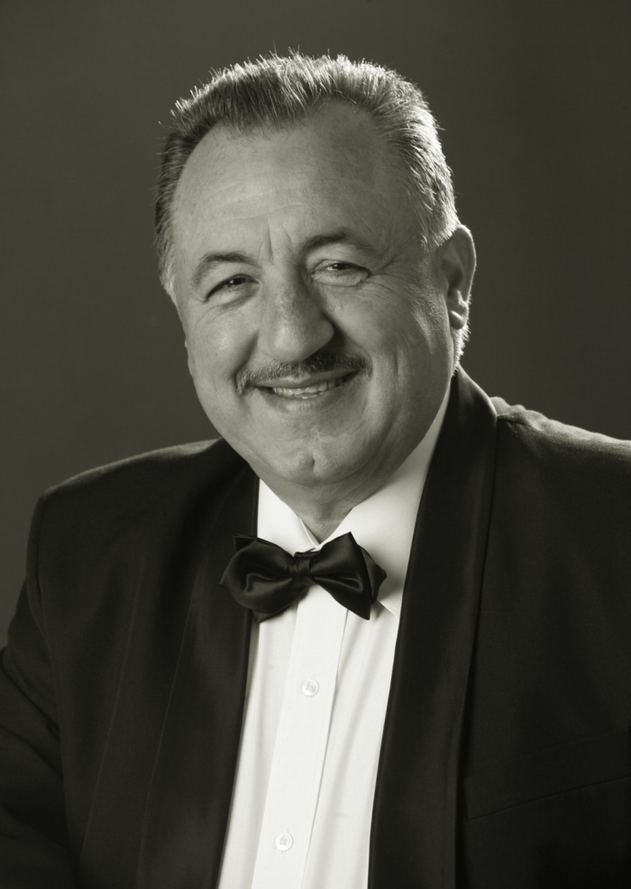 Поклон пред маестрото! Вълна от съболезнования  след внезапната кончина на Кирил Икономов