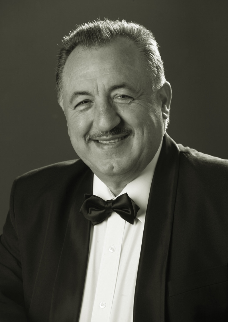 Поклон пред маестрото! Вълна от съболезнования  след внезапната кончина на Кирил Икономов