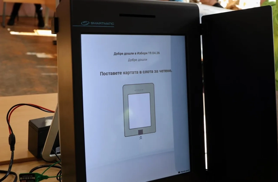 Спряха машинното гласуване в секция в Петрич заради технически проблем