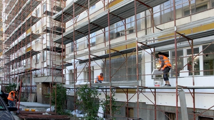 С около 1 млн. евро санират още два блока в Дупница