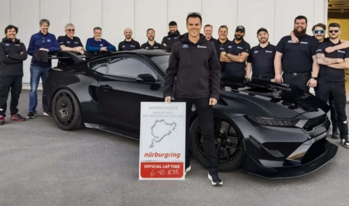 Ford си върна рекорда на „Ринга“ с Mustang GTD
