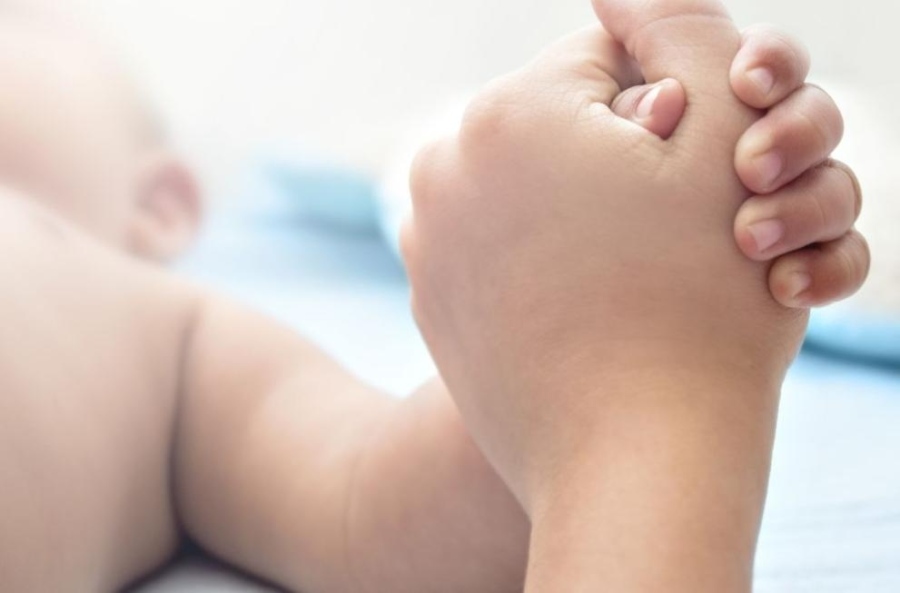 Добрите новини: След сложна трансплантация изписаха бебенцето с 1 000 000 левкоцити