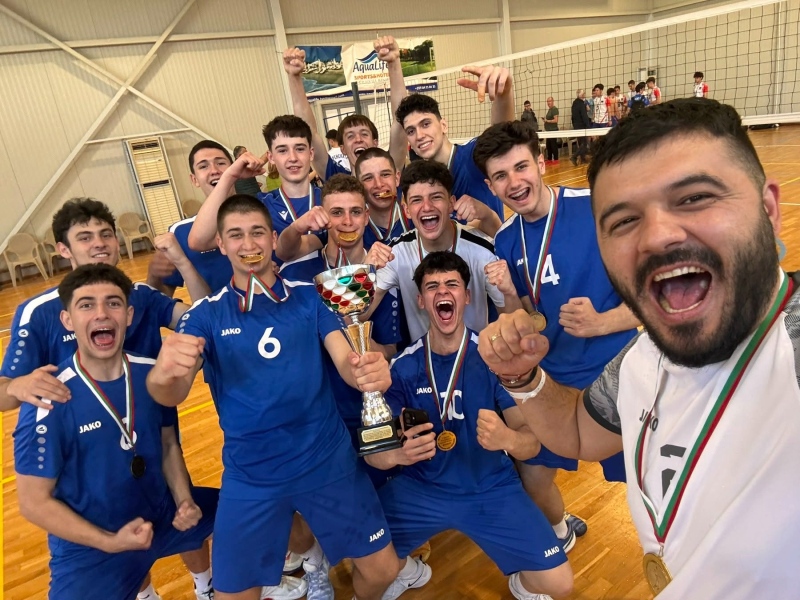 Шампионската традиция продължава: отборът на СУ „Братя Петър и Иван Каназиреви“ – Разлог отново е №1 в България