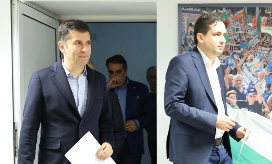 Поредно заседание по делото срещу Кирил Петков и Божидар Божанов
