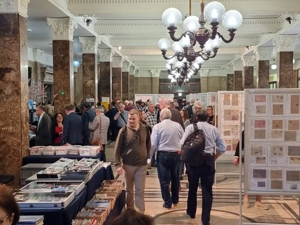 „Балканфила 2026“ открита в Перник: над 500 пана събират колекционери от цял свят