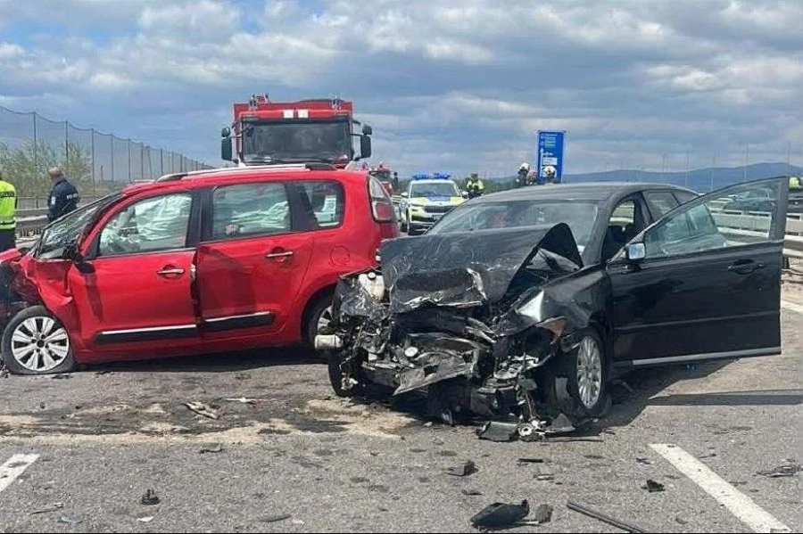 5-годишно момче е сред пострадалите при катастрофата на Северната тангента в посока Ботевград