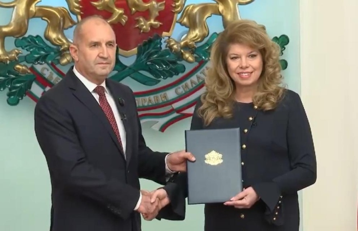 Първият мандат – изпълнен: Кандидат-премиерът Румен Радев представи проектокабинета