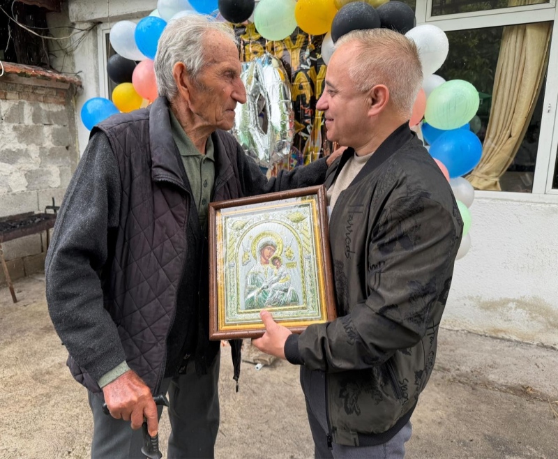 Век живот! Столетник от Дамяница отпразнува 100-ия си рожден ден