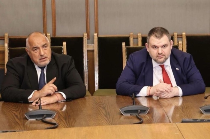 Свалиха охраната от НСО на Бойко Борисов и Делян Пеевски (ОБНОВЕНО)