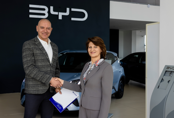 Клиентите на BYD ще ползват преференции за автомобилните застраховки на Евроинс   