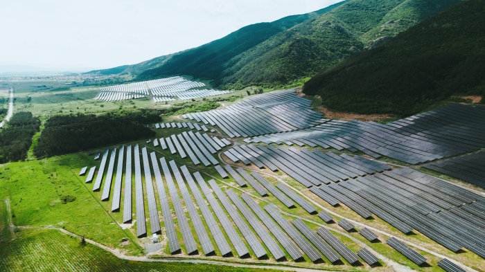 Соларс Енерджи и 360 Energy откриха нов хибриден ВЕИ парк край гр. Мъглиж
