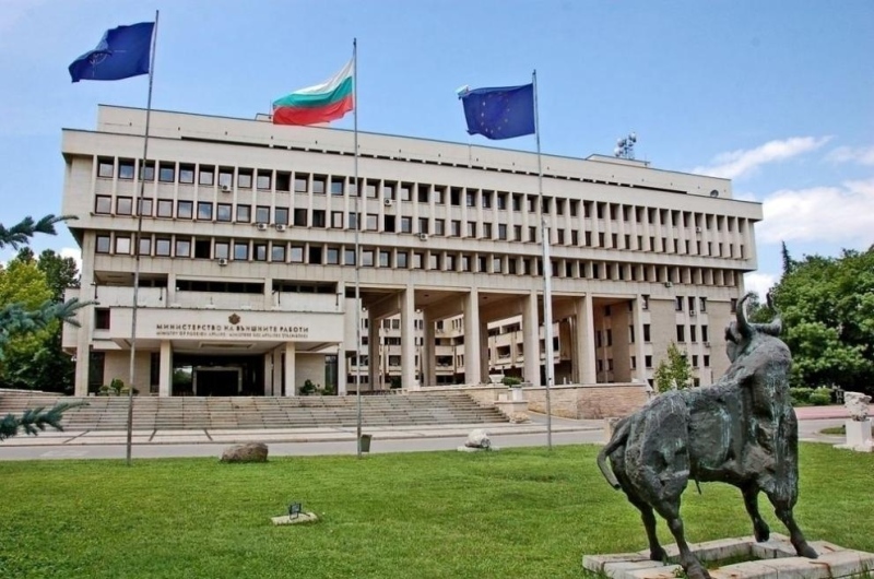 МВнР с важна информация към българите, планирали пътувания за Световното