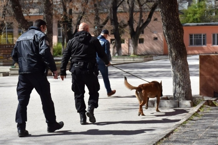 Провериха 27 училища и детски градини в Кюстендилска област след бомбената заплаха
