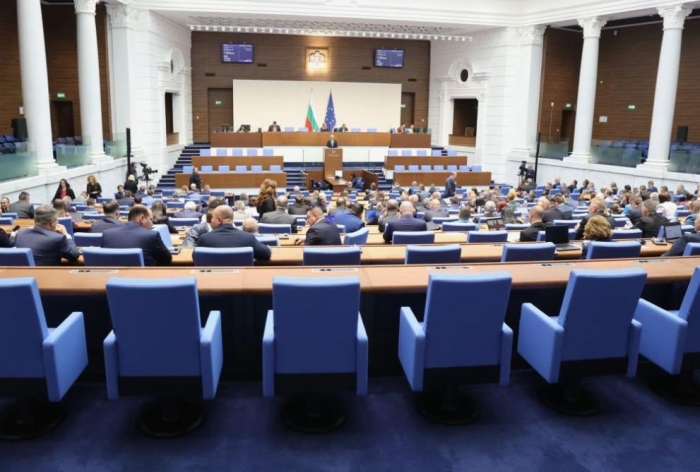 Сформираха постоянните парламентарни комисии