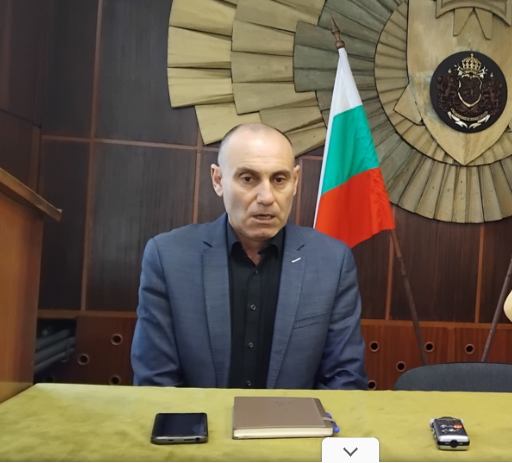Отчетоха лек спад на пожарите в Пернишко