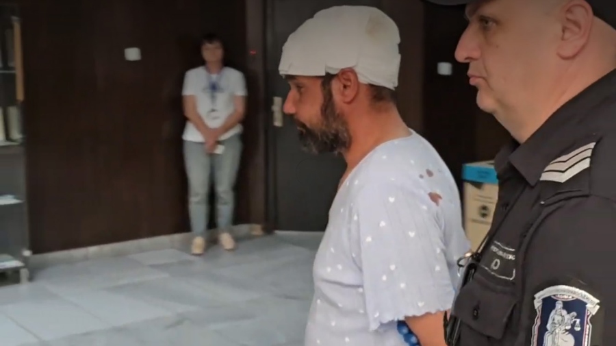 Оставиха в ареста бащата, обвинен в блудство и побой над 8-годишната си дъщеря в Благоевград