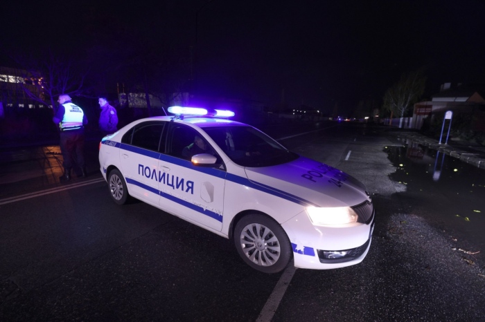 Окръженият съд остави в ареста 22-годишна шофьорка, причинила смърт и тежка телесна повреда при катастрофа в Бобов дол