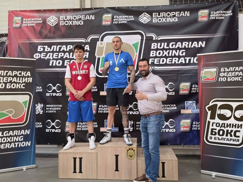 Перник избухна с шампиони: зрелищен финал на държавното първенство по бокс