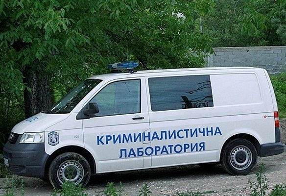 Откриха труп на 55-годишна жена край Тополница