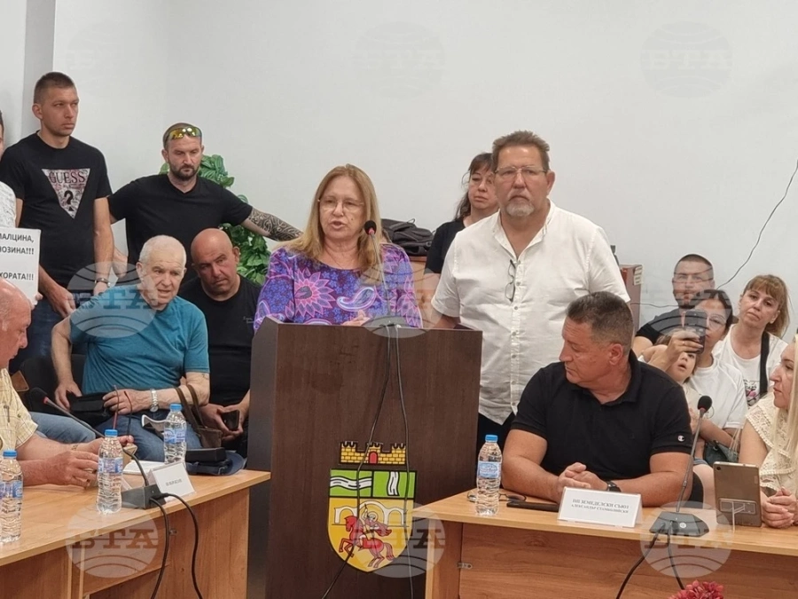 Новият кмет на Долна Диканя положи клетва, ОбС подкрепи нова социална услуга в Дрен