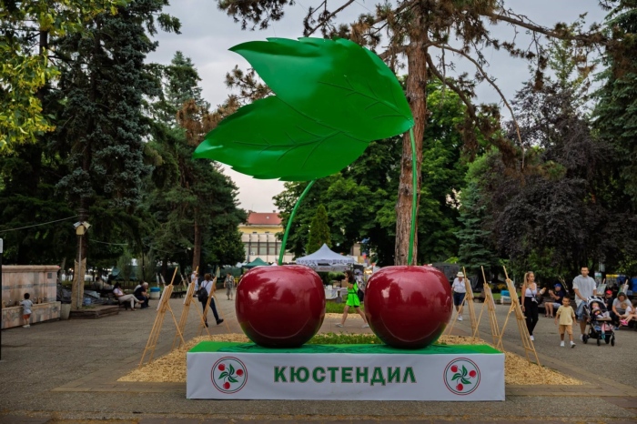 Кюстендил влиза в черешова приказка! Градът кани България на седмица, изпълнена с празници, концерти и незабравими емоции