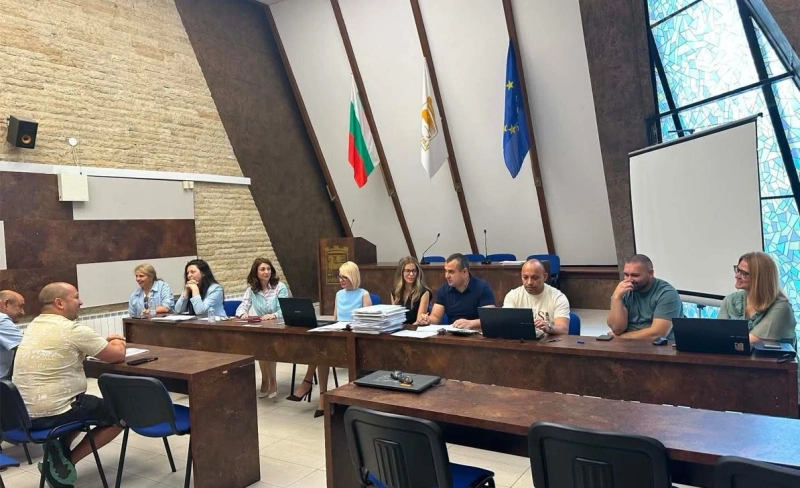 Разпродадоха земеделски имоти за 210 599 евро на първия общински търг в Благоевград