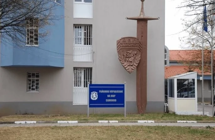 Жена е в болница с разкъсни рани след нападение на кучета в Самоков, собственикът избяга