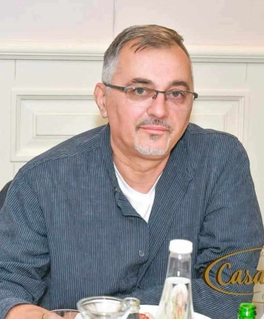 След битка с болестта: Отиде си дългогодишният преподавател Валентин Аврамов от Перник
