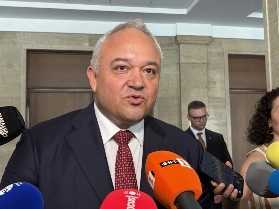 Данъчната ревизия на Демерджиев без нарушения: От НАП обаче не могат да качат за 411-те имота, тъй като не разполагали с ревизионния доклад