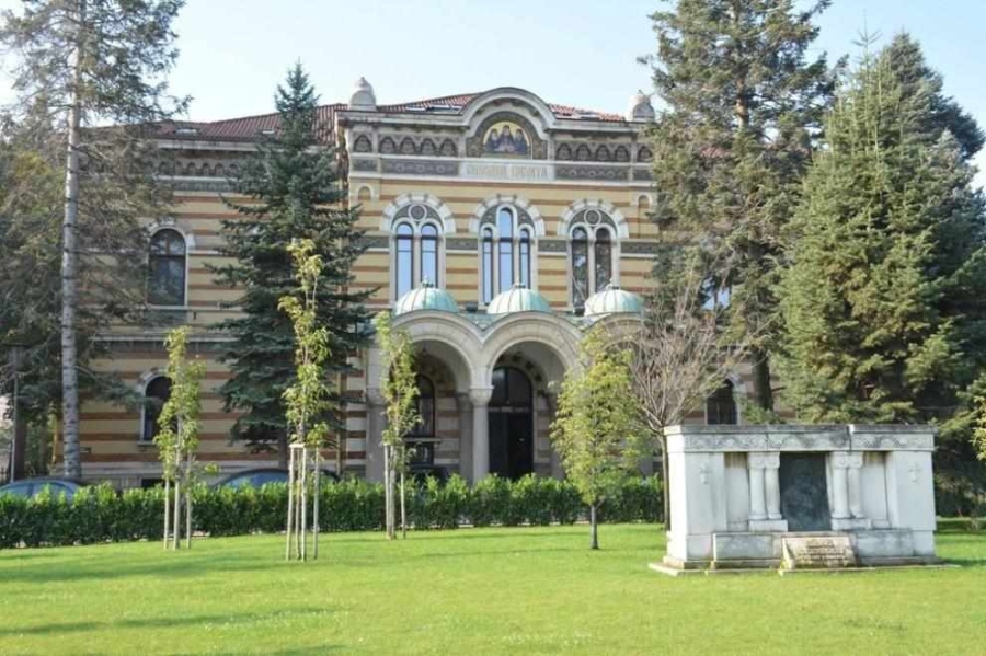 Официално: Светият синод се разграничи от изявленията на архимандрит Никанор и предупреди за риск от разкол