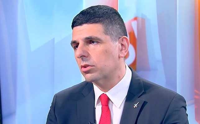 Ивайло Мирчев: Бюджетът е престъпно слаб, възможни са нови протести през есента