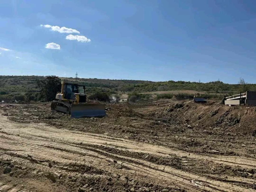 Пожарът в Елез дере е напълно потушен, няма отклонения в качеството на въздуха