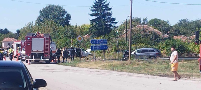 Тежка катастрофа край Обединение взе жертва, въздушна линейка откара тежко пострадала жена