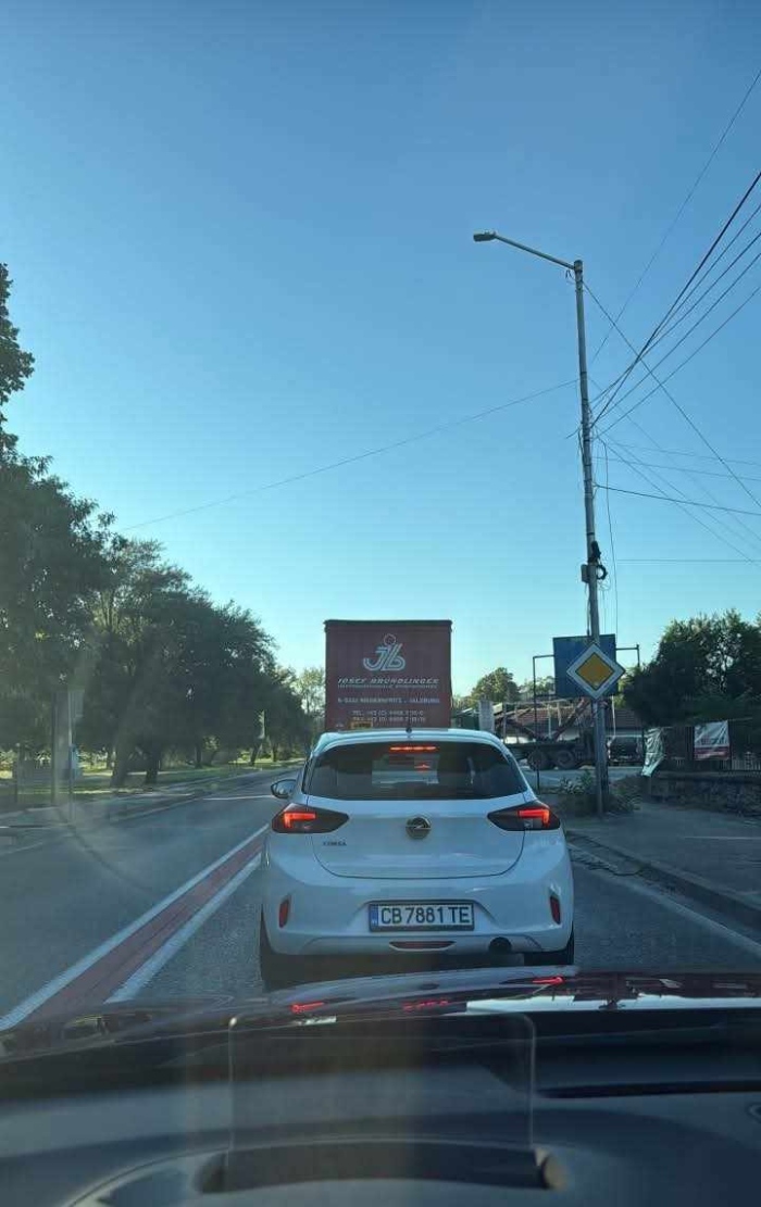 Блъснаха пешеходец в Кресна (ОБНОВЕНО)
