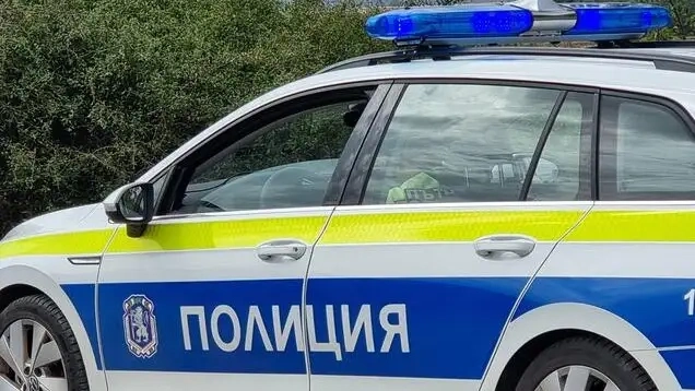 Задържаха мъж с нерегистриран мотопед и положителен тест за канабис в Мламолово