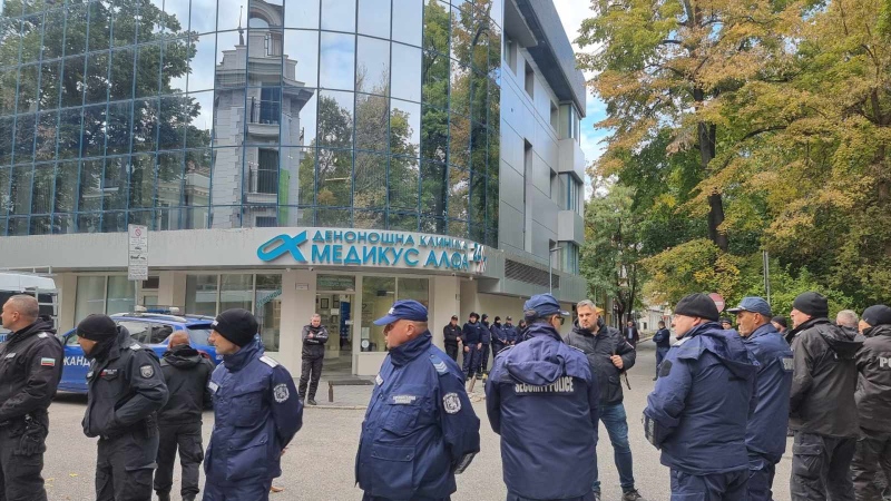 МЗ отне разрешението за лечебна дейност на „Медикус Алфа“, където почина 6-годишният Ангел