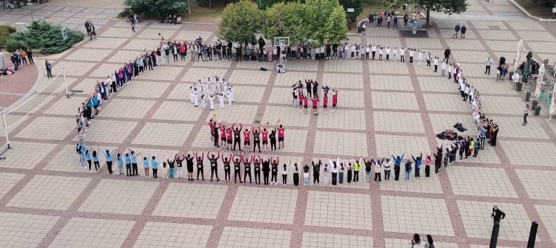 Дупница излиза на площада: Спортен празник събира малки и големи в центъра