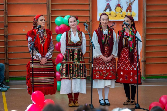Български фолклор огласи ОУ „Евлоги Георгиев“ за Световния ден на музиката