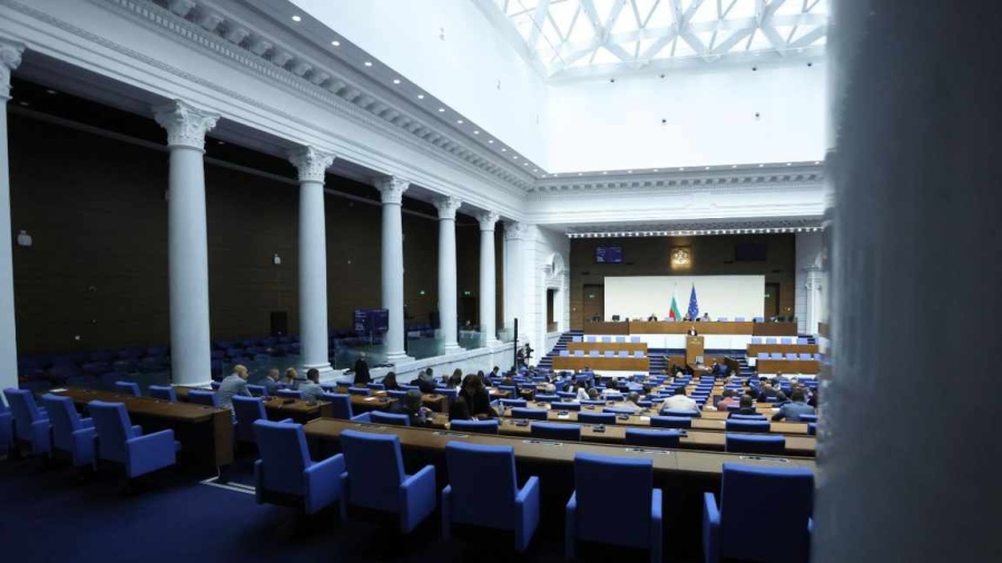 Парламентът отново се събира извънредно заради Петричкия Ескобар