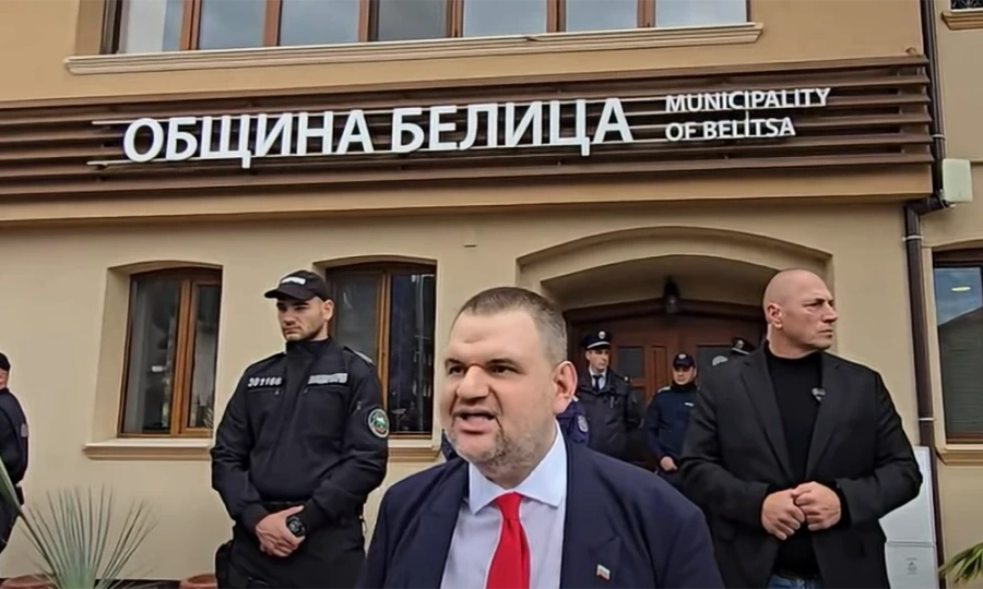 Напрежение в Белица! Пеевски застана зад Ревански и обеща разкрития
